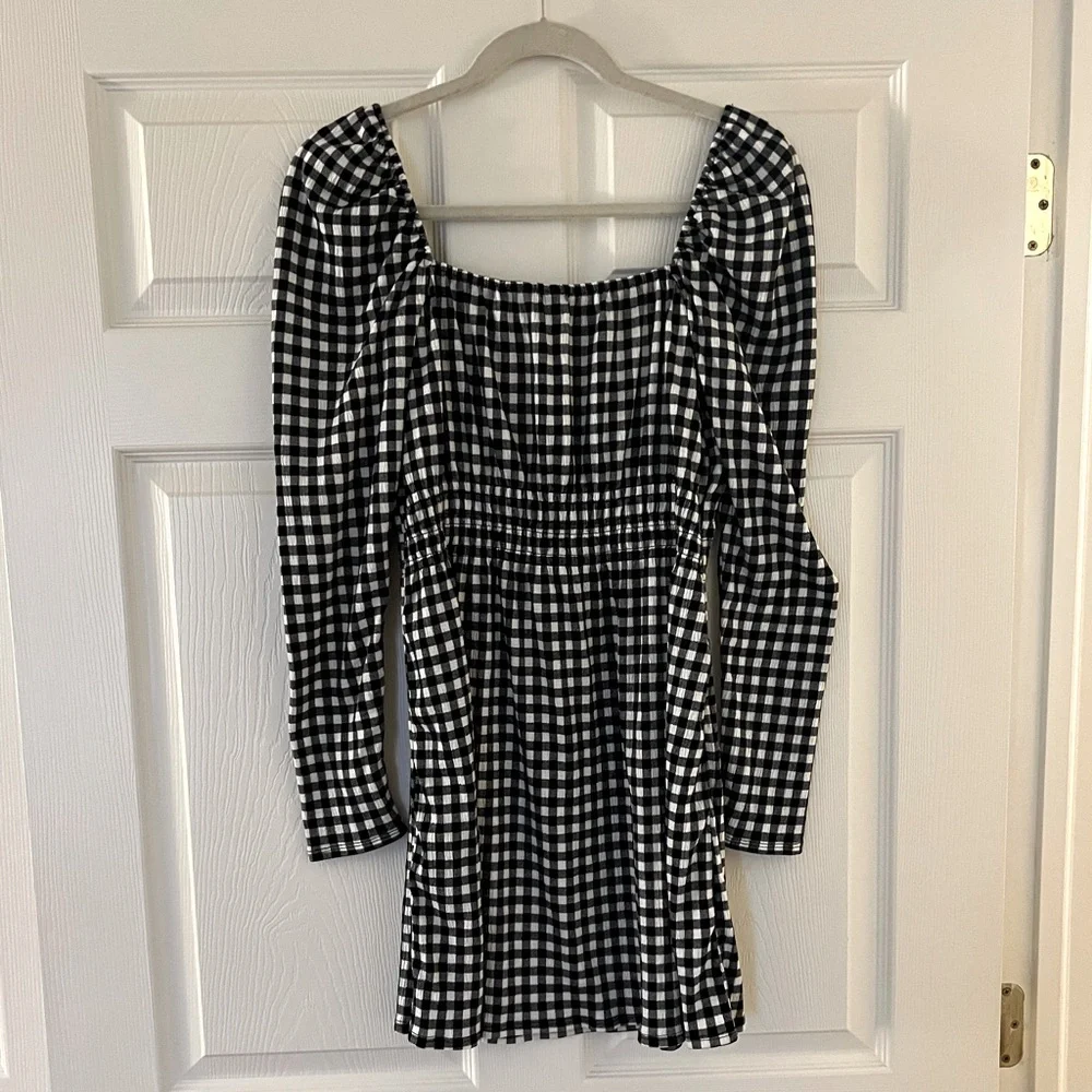NWOT H&M Black & white plaid off shoulder dress - Picture 1 of 2